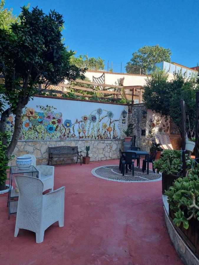 Tabor 1 Garden & Parking Appartement Napels Buitenkant foto